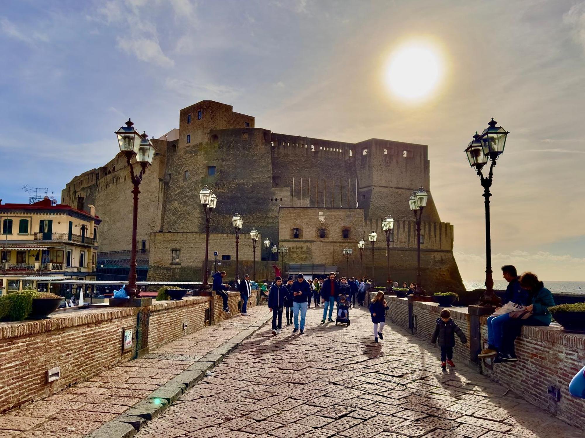 فندق Palazzo Chiatamone نابولي المظهر الخارجي الصورة