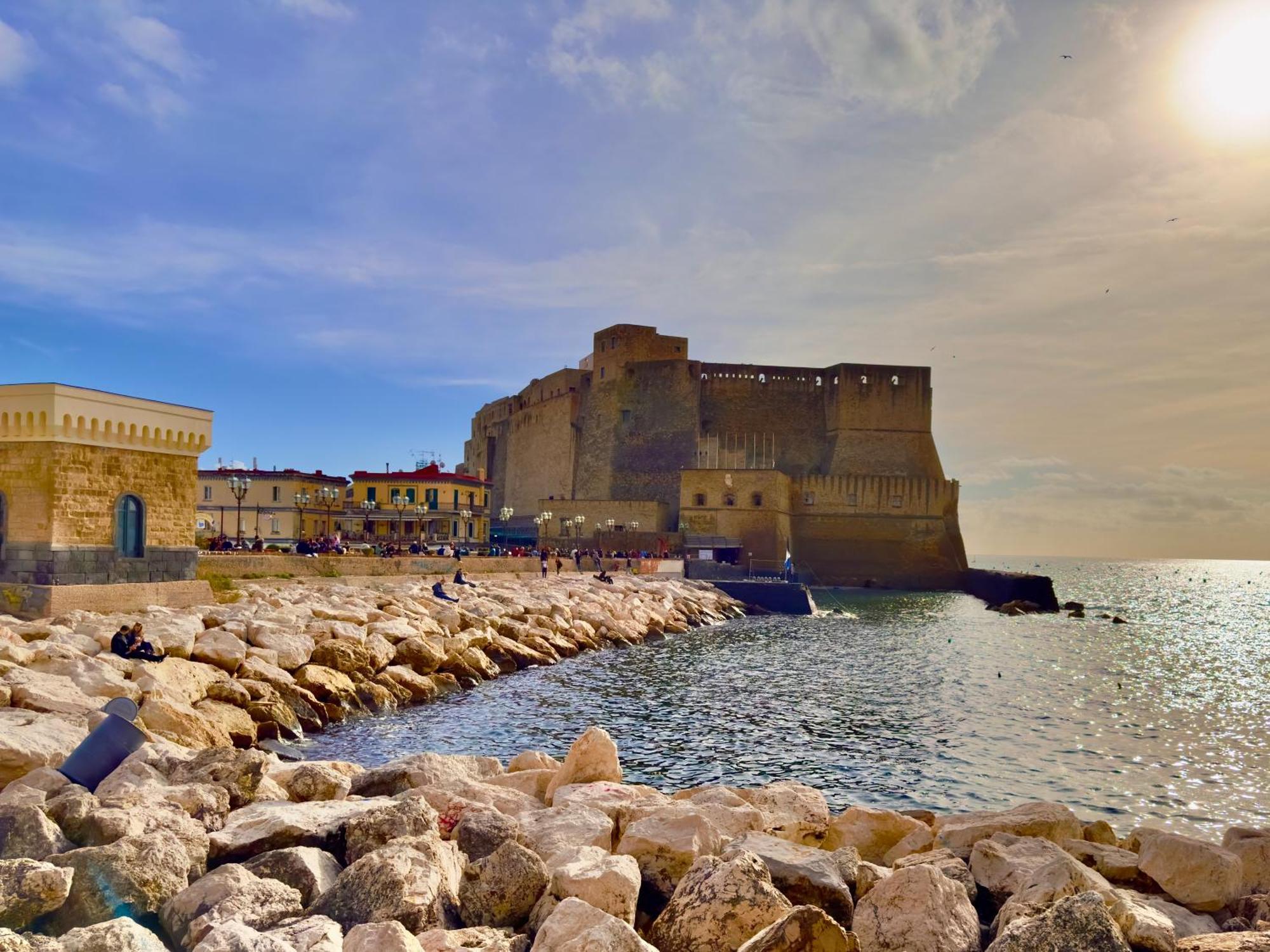 فندق Palazzo Chiatamone نابولي المظهر الخارجي الصورة